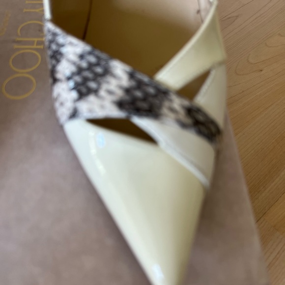 Jimmy Choo Ivory and Snakeskin Pattern Heels - Picture 6 of 7